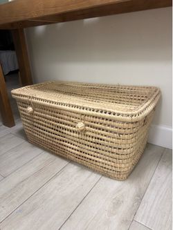 Woven basket