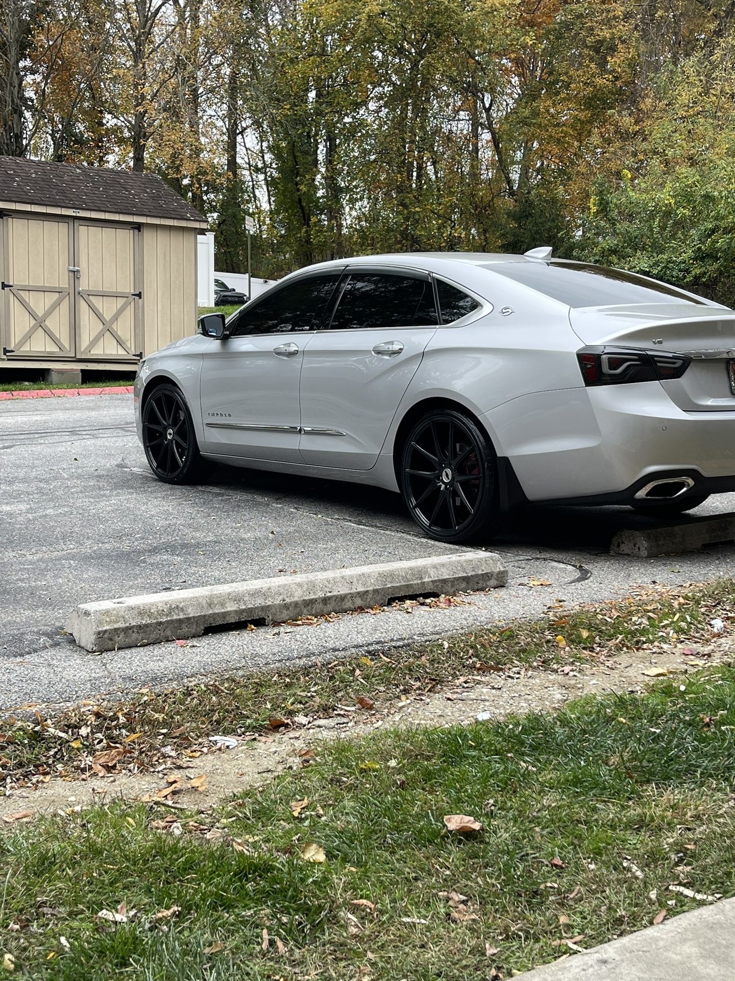 22” Gloss Black Wheels & Tires