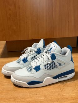 Air Jordan 4 military blue, size 9.5