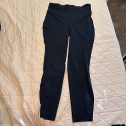 Lululemon Navy Wunder Under