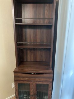Bar cabinet