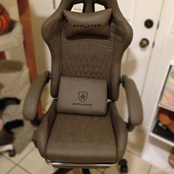 Bluetooth gaming chairs