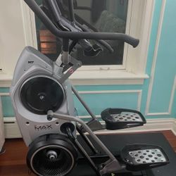 Bow Flex M7 Max Elliptical/Stair-Stepper