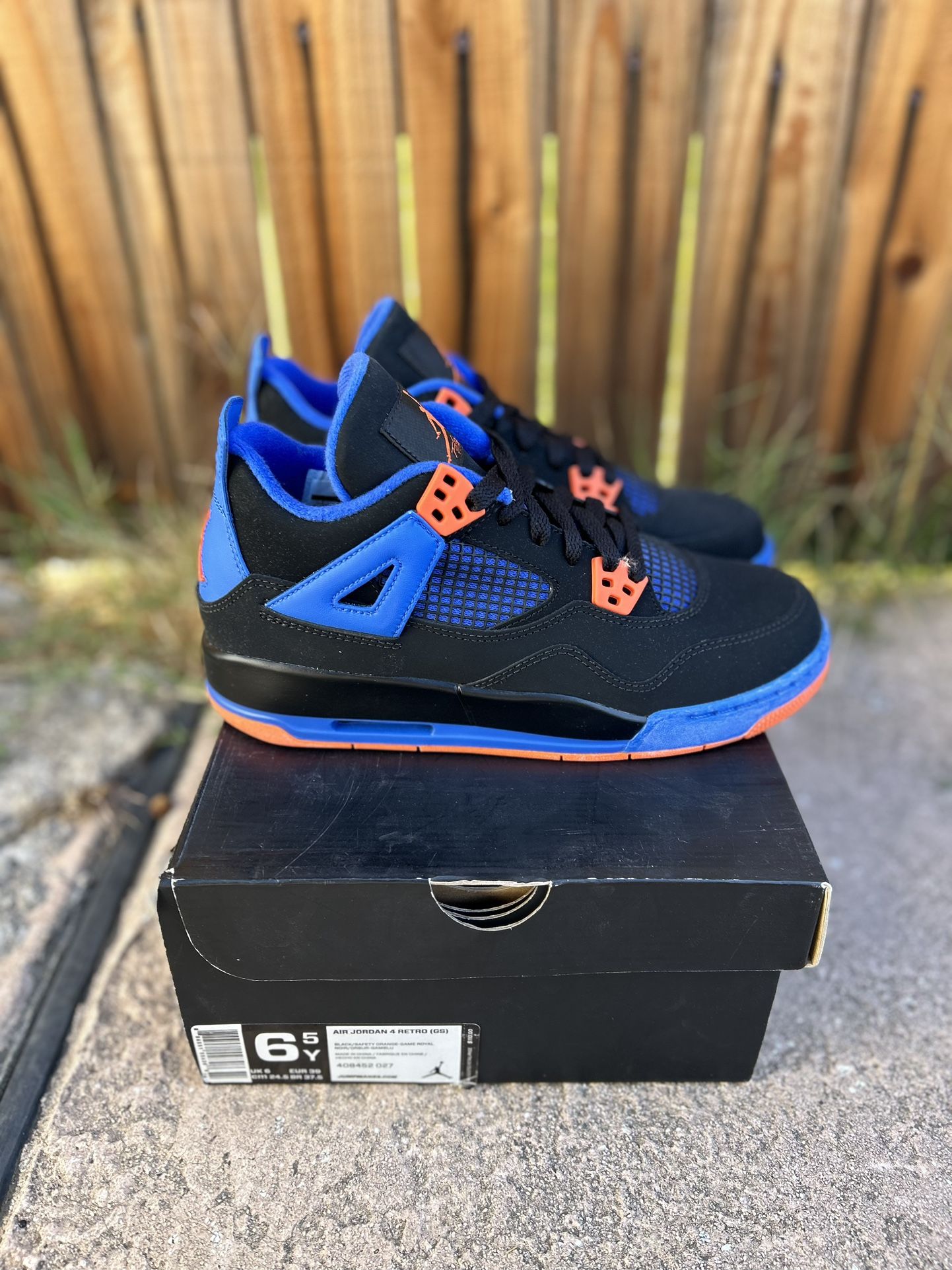 Cav Jordan 4s Size 6.5y