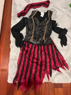 Women's Pirate Halloween Costume