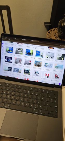 Apple MacBook Pro M3 Max – 14" – 1TB SSD – 36GB RAM – Space Black – MINT CONDITION – $2,400