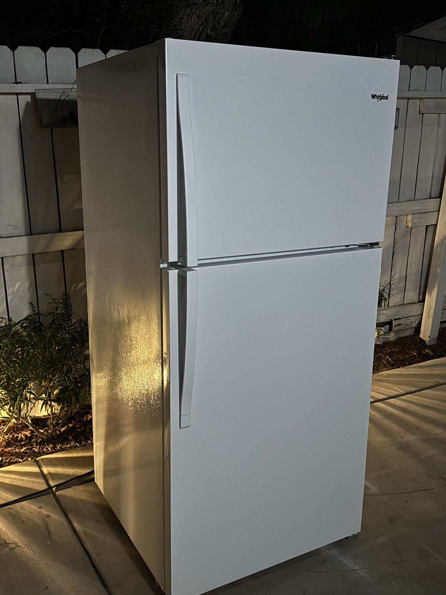 Free Delivery - Refrigerator