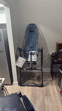 Teeter inversion table