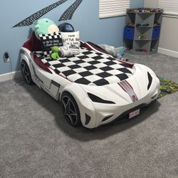 Car Bed