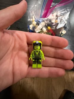 Lego Oola Minifigure