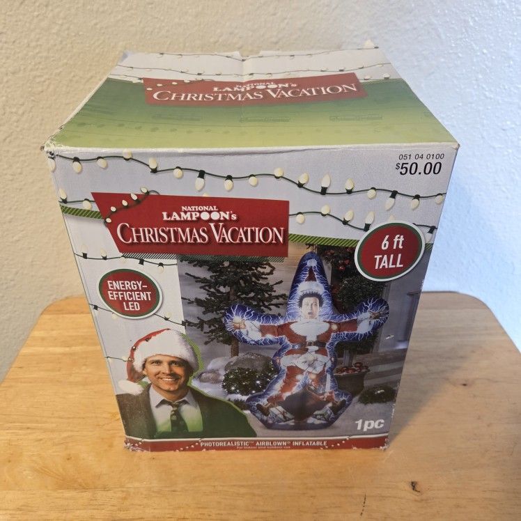 National Lampoon's Christmas Vacation Photorealistic Inflatable "Clark Griswold" Lawn Ornament