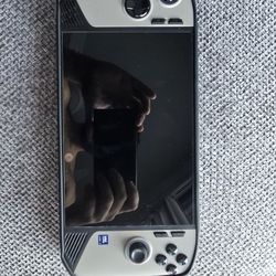 MSI Claw 8 Ai