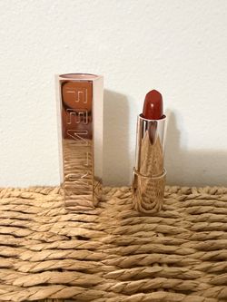 Fenty Matte lipstick