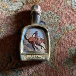 Jim beam 1902 Whiskey bottle 