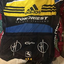 Para  Usar En Visicleta Talla L. Manga Corta  Casi Nuevas 