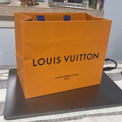 Louis Vuitton LV Clash Square Sunglasses, Black, W