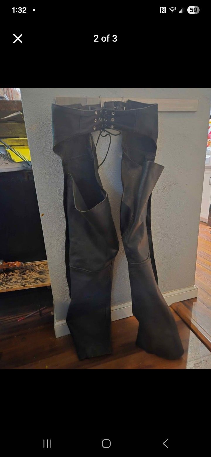 River Road Men's Leather Chaps