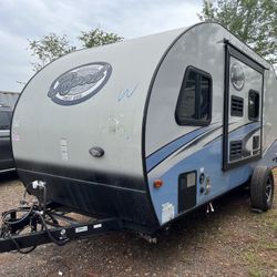 2018 Camper Clean Title 