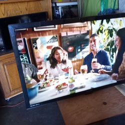 50 Inches Emerson Led Television/ not smart