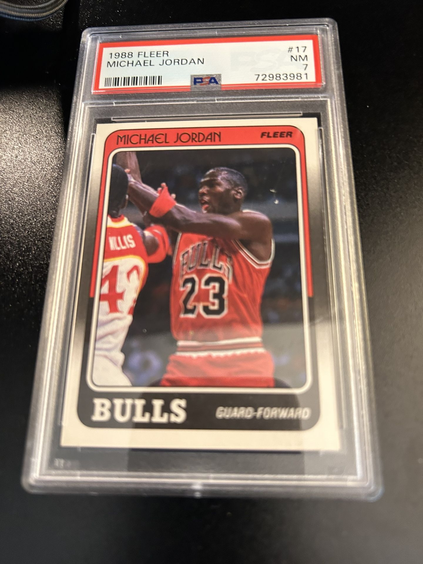 1988 Fleer Michael Jordan 17 PSA 7
