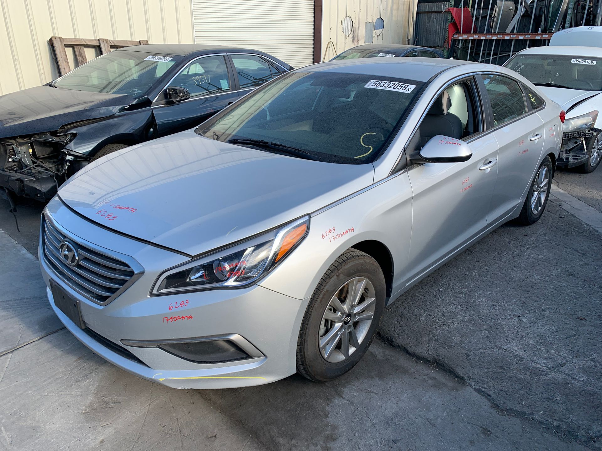 2017 Hyundai Sonata Parting out. Parts. 6283