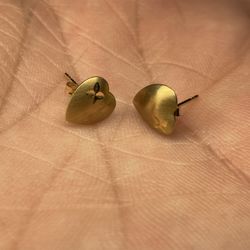 Solid 10K Yellow Gold Heart Stud Earrings – Minimalist & Elegant