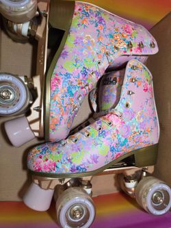 Size 6 Impala skates