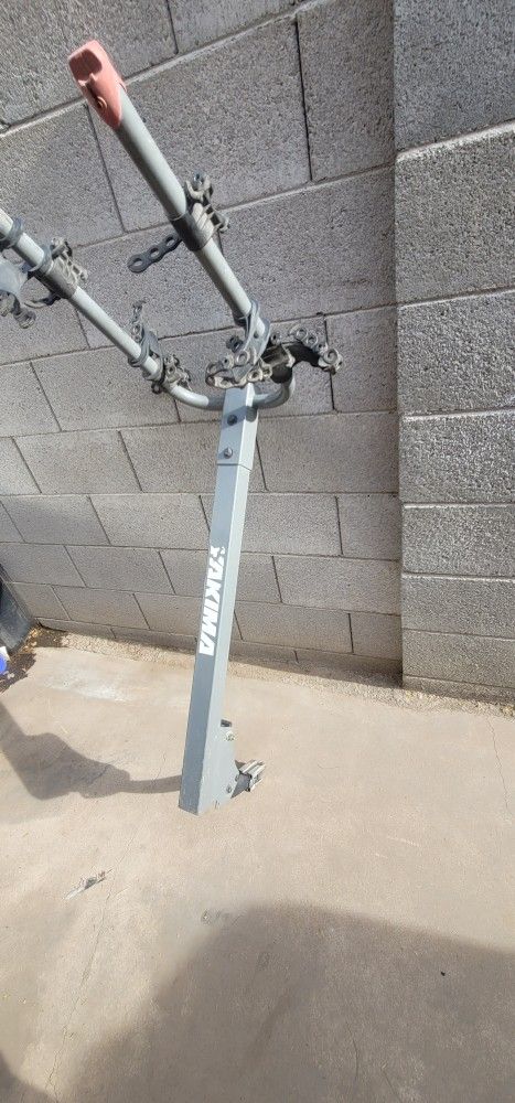 Yakima 4-Bike Hitch Mount Carrier