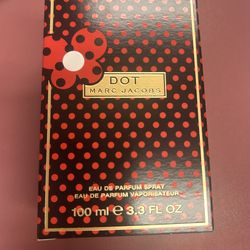 DOT by Marc Jacobs