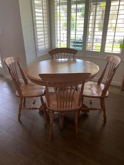 Kitchen Dining Table