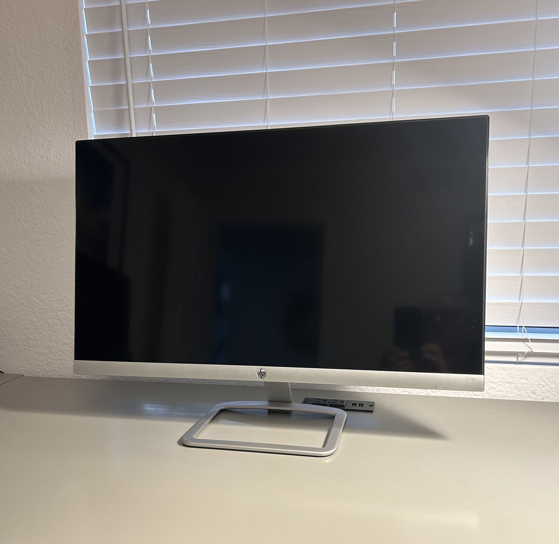 HP 27er 27- Inch Display