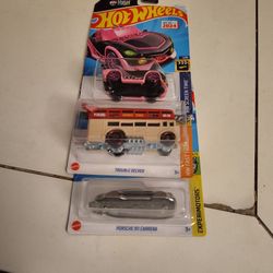 Hot wheels 
