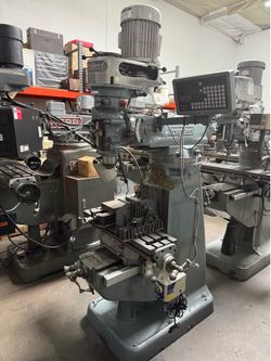 Bridgeport J-Head Vertical Mill #8185