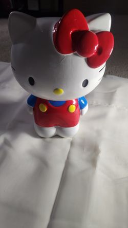 Hello Kitty Piggy Bank