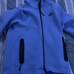 nike tech 