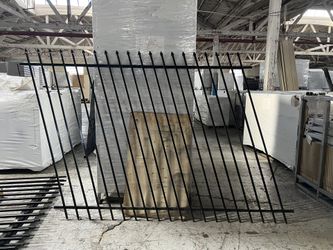 Biasable 6ft Tall 8 Ft Wide Steel Fence Panel With Spear Top