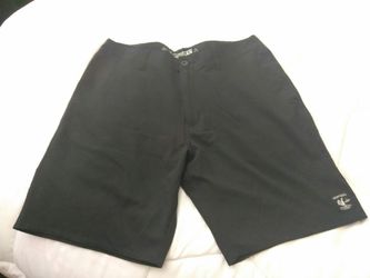 New No Tags Vans Vanphibean Shorts. Size 34. $30