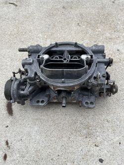 Edelbrock Carburetor 4 Barrel