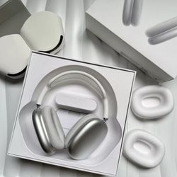 AirPod Max Silver Wireless Headphones 