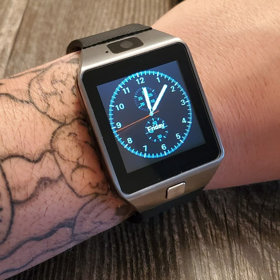 SILVER BRAND NEW ANDROID SMART WATCH SHIPPING AVAILABLE 👍2 for $60!