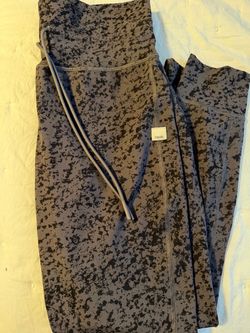 Vuori women’s leggings