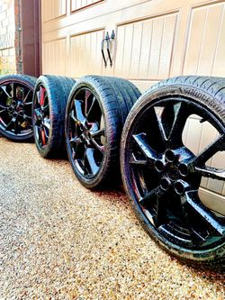 BRIDGESTONE 5X114.3bolt Pattern POTENZA SPORT 255/35 ZR18 Tubeless Tires and WHEELS(85-90% Tire Life)(great SHAPE & CONDITION:9/10)