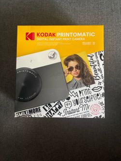 Kodak Printomatic Instant Print Camera - Yellow, Black & White