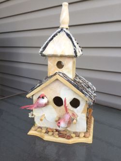 Bird house