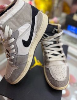 Nike Air Jordan 1 Mid