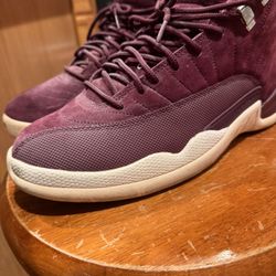 Air Jordan 12 Retro Bordeaux