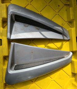 Cobra side scoops