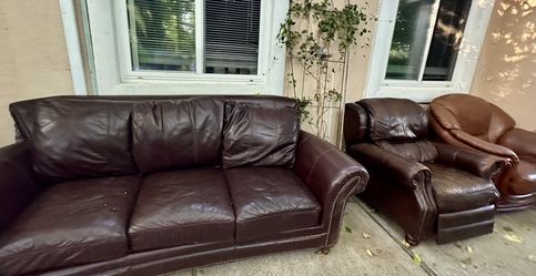 Leather Sofa and 2 Leather Chairs
