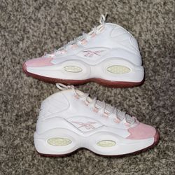 Reebok Question “Pink Toe” Size 9.5 Mens (PLEASE READ DESCRIPTION FOR FULL DETAILS AND LOCATION) 