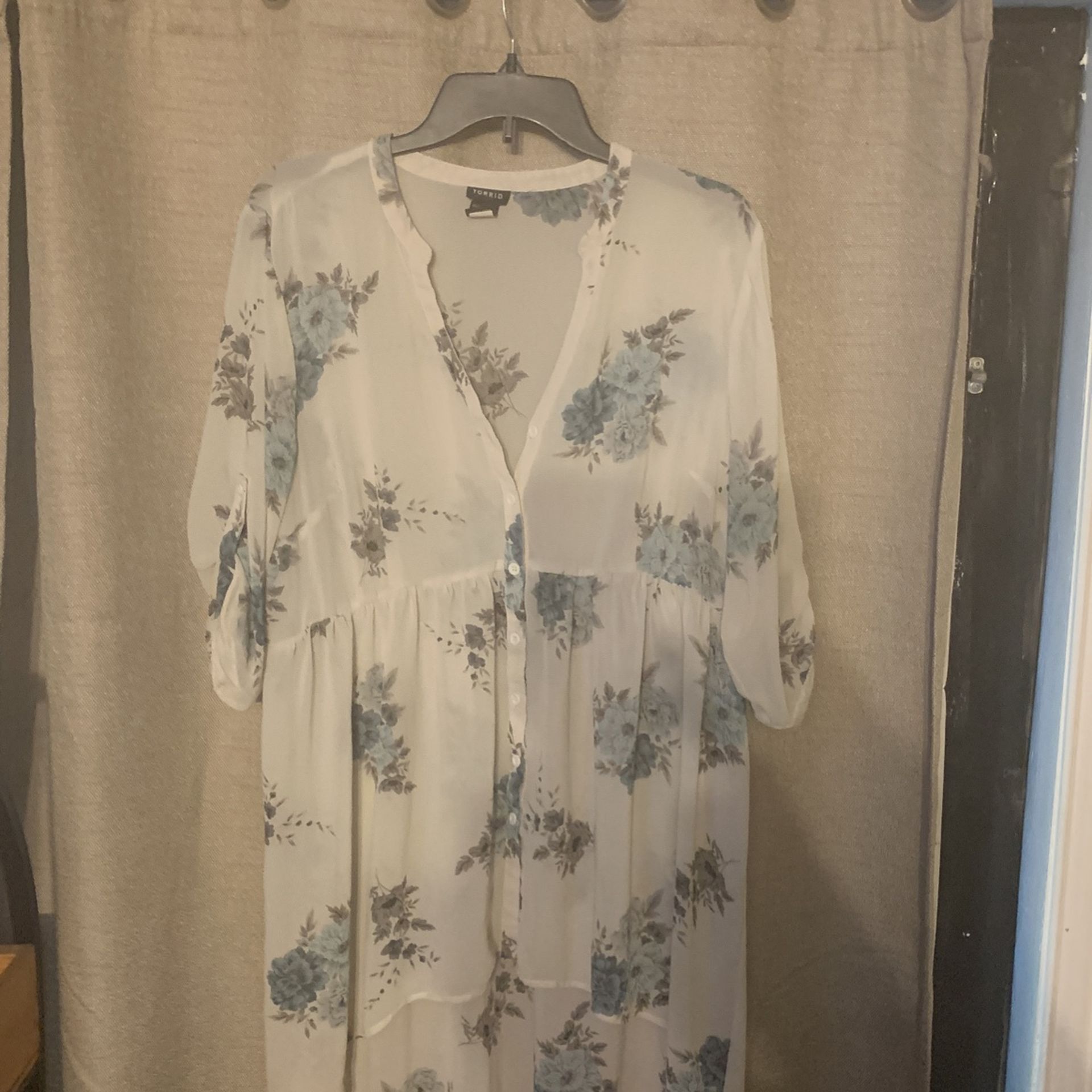 Torrid Sheer Tunic With Flowers